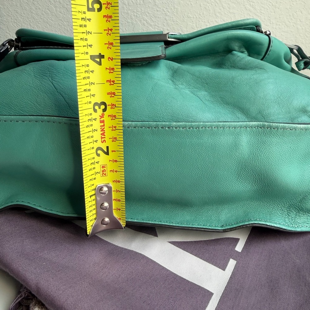 NWT Kooba Leroy Leather Cross Body Bag in Sea Glass blue teal - Picture 16 of 16